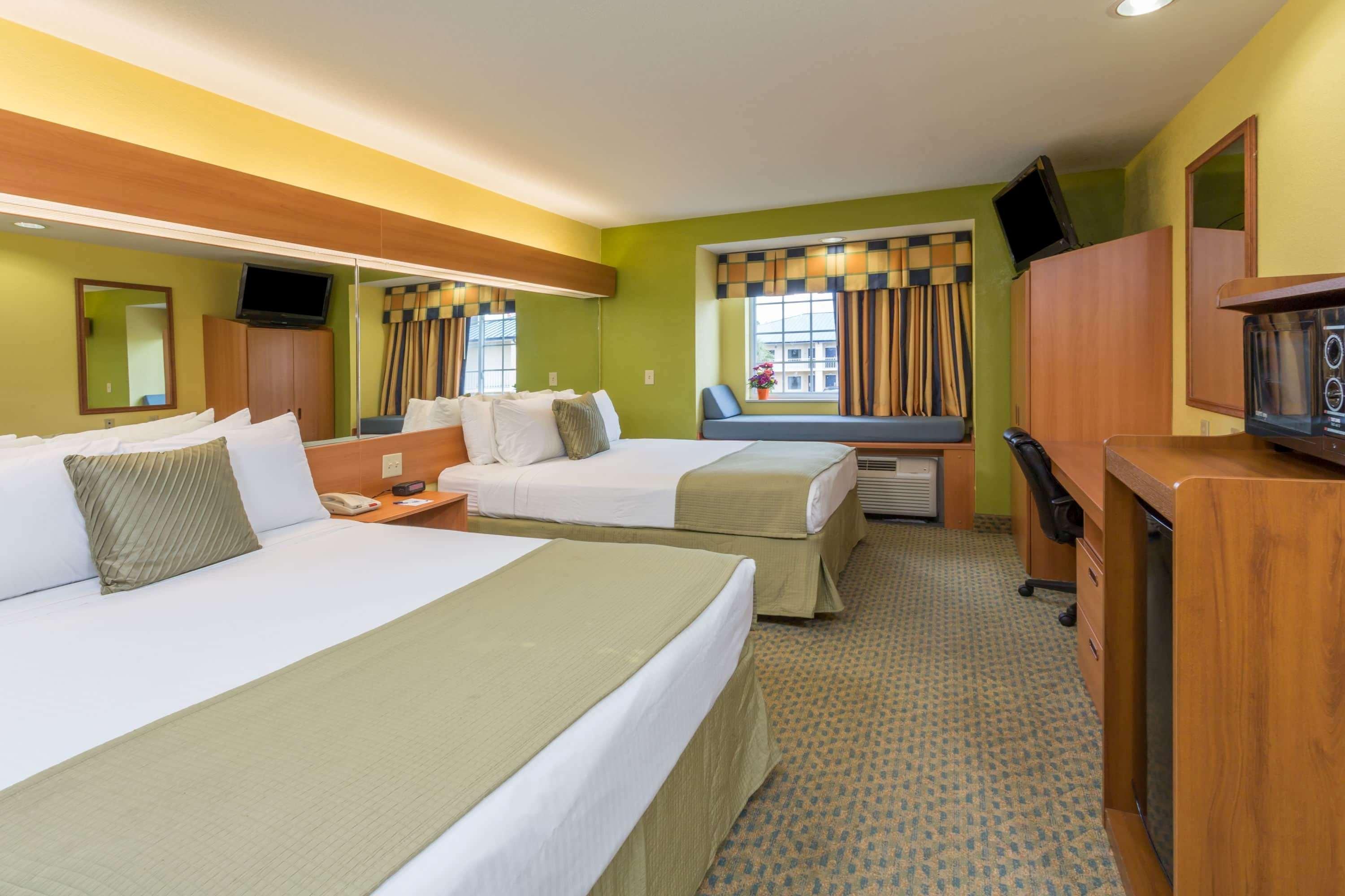 Microtel Inn & Suites By Wyndham Kingsland Naval Base I-95 Екстериор снимка