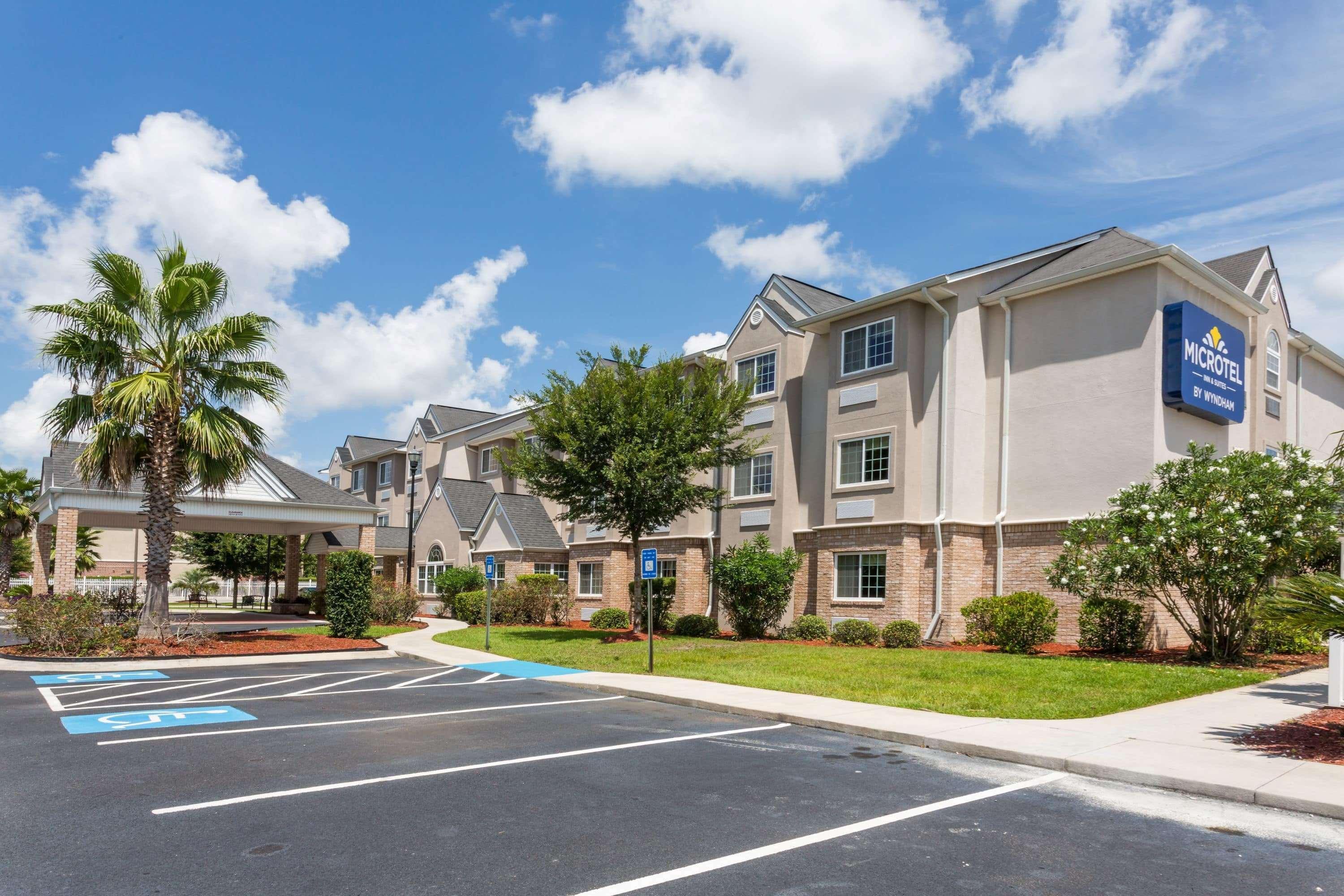 Microtel Inn & Suites By Wyndham Kingsland Naval Base I-95 Екстериор снимка