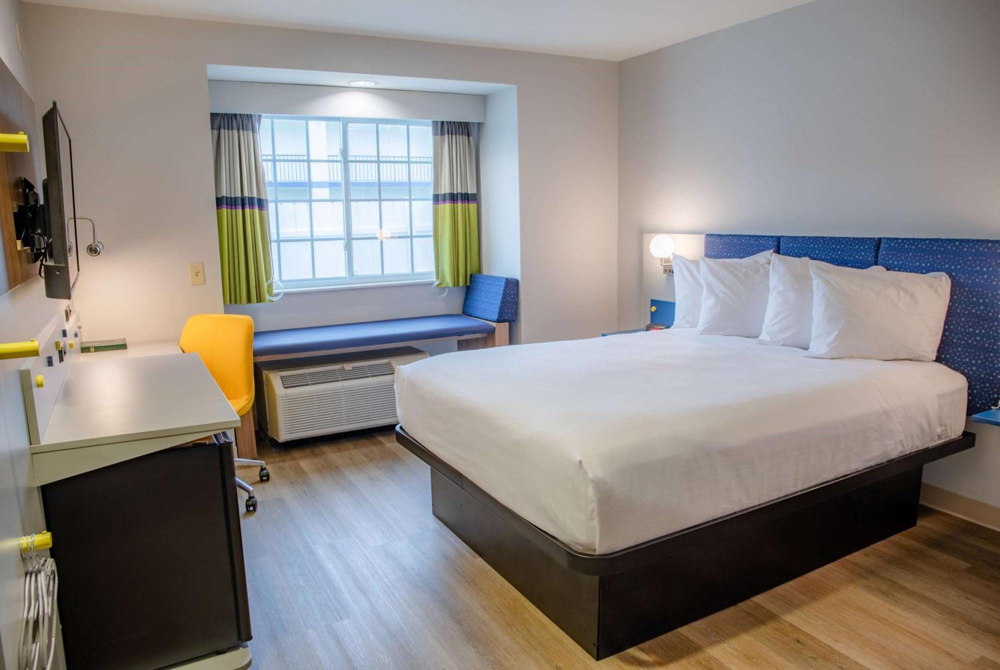 Microtel Inn & Suites By Wyndham Kingsland Naval Base I-95 Екстериор снимка