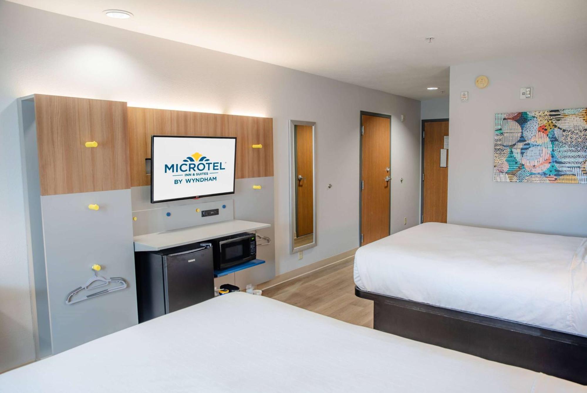 Microtel Inn & Suites By Wyndham Kingsland Naval Base I-95 Екстериор снимка