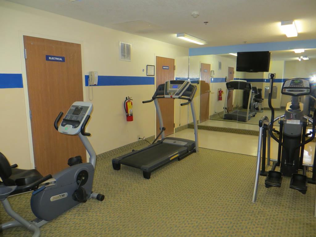 Microtel Inn & Suites By Wyndham Kingsland Naval Base I-95 Екстериор снимка